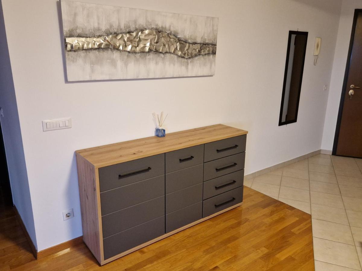 Apartment With Panoramic View Zadar Exterior photo